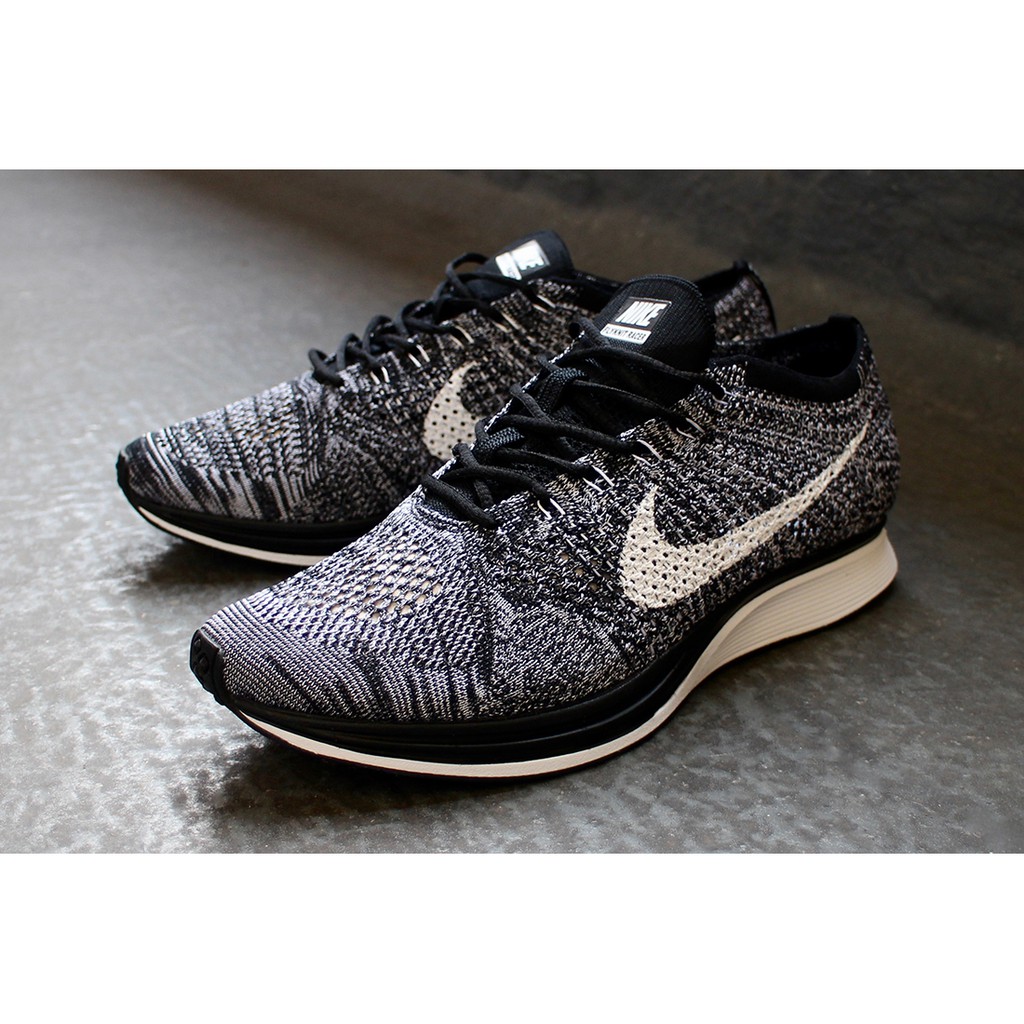 SALE BNIB Original Nike Flyknit Racer Oreo 2.0 US 9