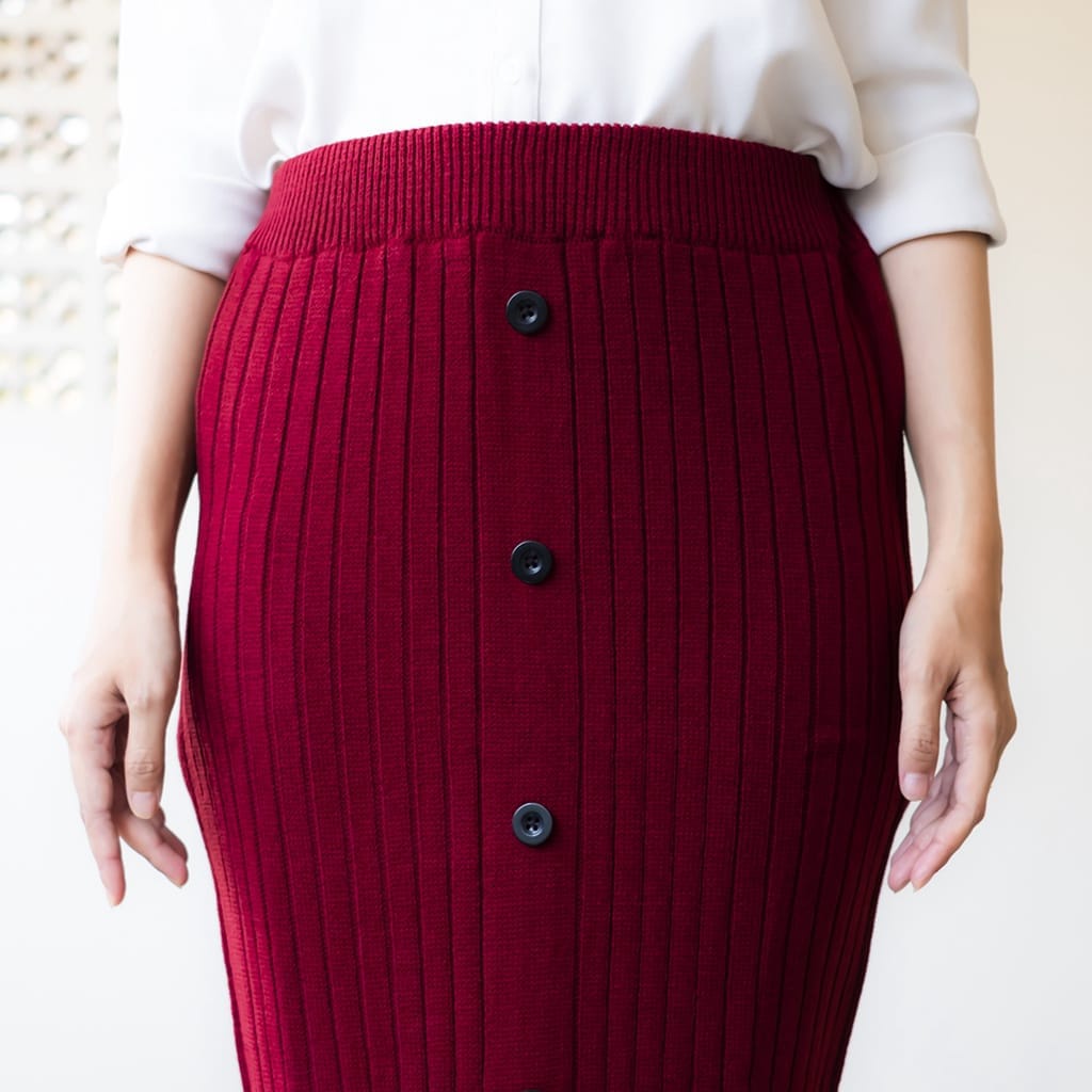 Rok Rajut kancing Premium, Rok Span Knit Tebal Premium, Rok Span Panjang, Knit Skirt By Galleraj.id