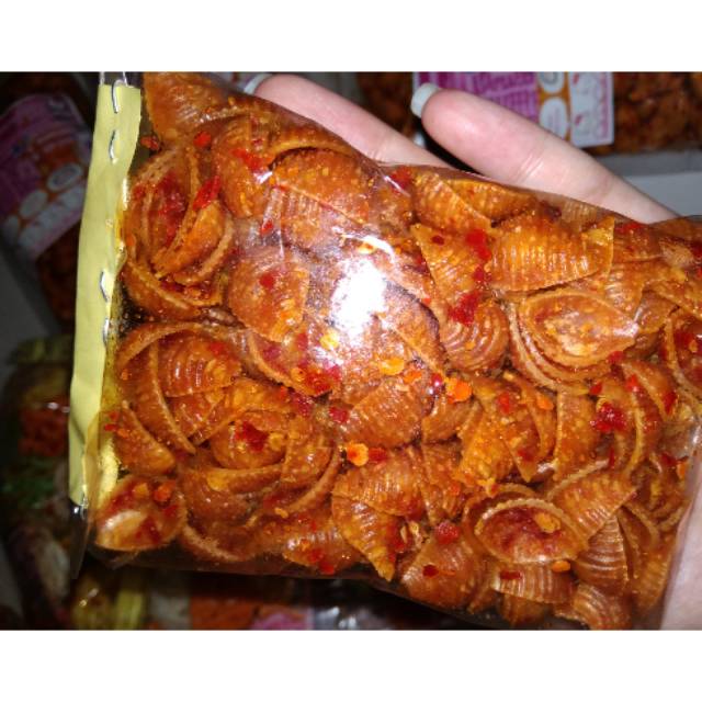 

Makaroni Kerang.// Sedang //MAMACAN (Mamacan_Mamacan_Makanan_Ringan_Extra_Pedas)