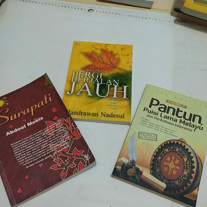 HARGA 1AN PANTUN PUISI LAMA MELAYU/SAJAK SAJAK PERGI BERJALAN JAUH/SURAPATI ABDOEL MOEIS