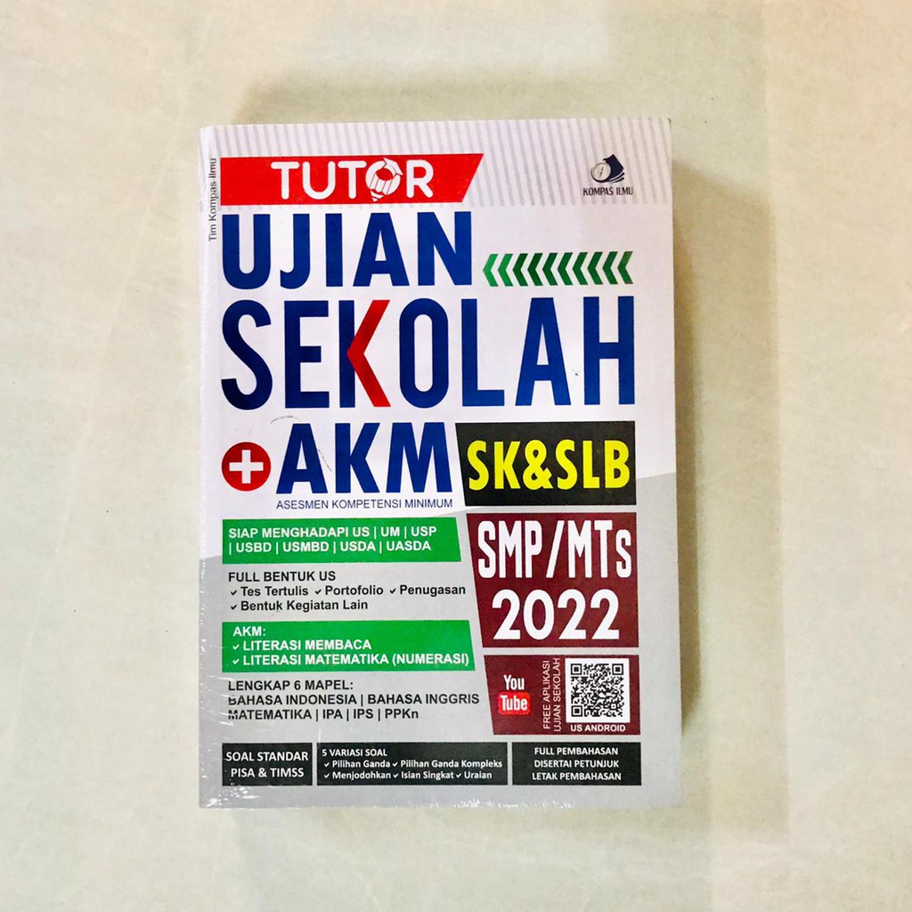 Gramedia Mojokerto : TUTOR US + AKM SMP/MTS 2022