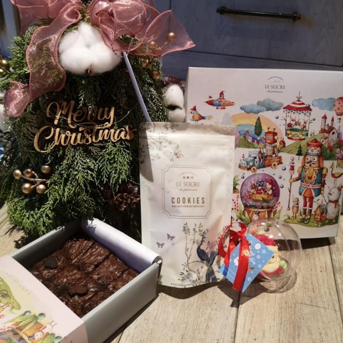 

Christmas Hampers 2021 type C
