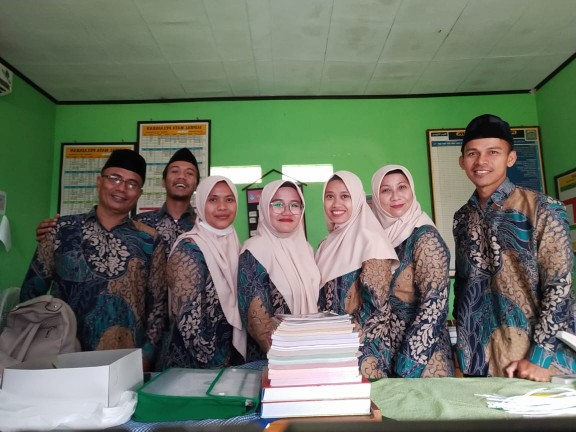 Maura Couple - Sania Ruffle Batik Couple Ori Ndoro Jowi Garansi Termurah Shopee - Batik Modern Solo