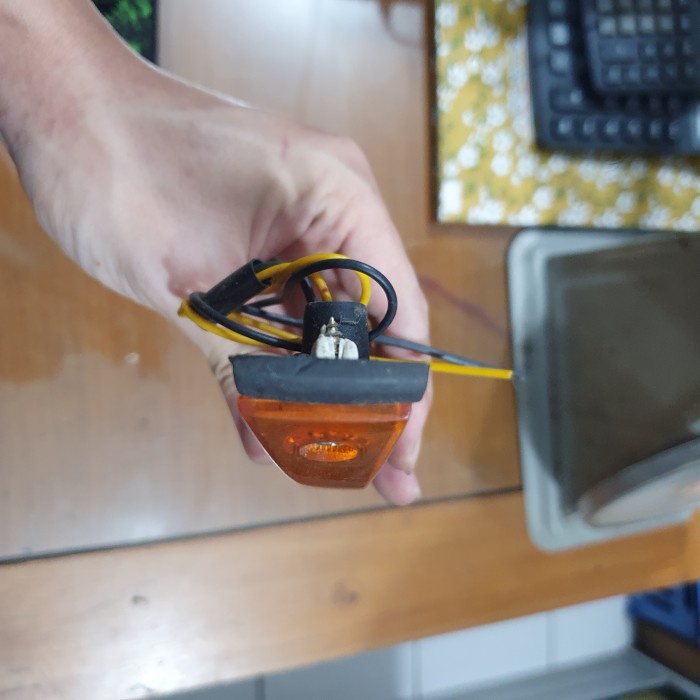 LAMPU BODI SAMPING COROLLA DX