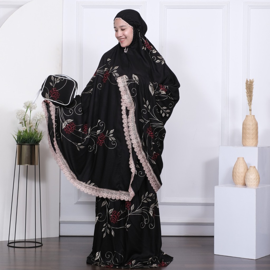 Mukena Amanda Manopo Terbaru 2021 Mukena Katun Original Terbaik Mukena Bordir Modern Renda Tile