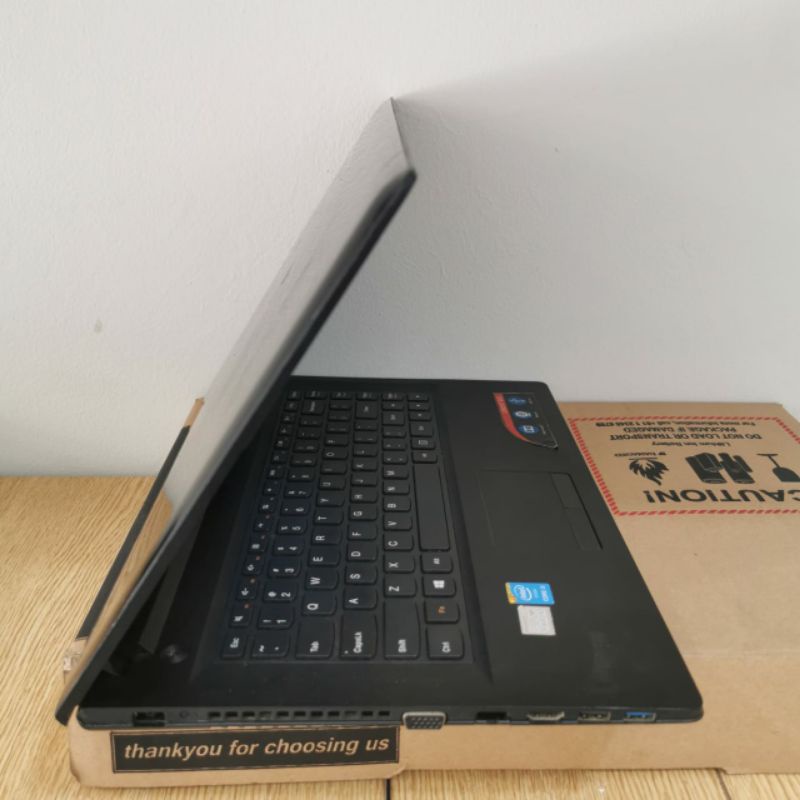 Laptop Lenovo G40 Core i3-4030U Ram 4GB HDD 500Gb Windows 10 Layar 14 inch Full aplikasi Siap pakai