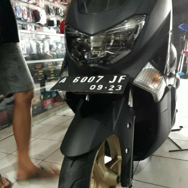 Breket plat nomer yamaha NMAX model kumis