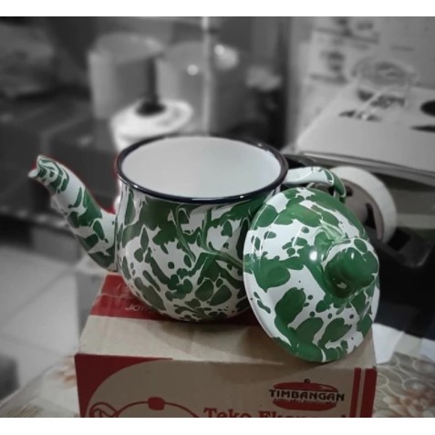 TEKO MINI CEBOL ENAMEL SENG KALENG BLURIK BURIK BLIRIK LURIK LOREK LORENG JADUL KUNO ANTIK HIJAU