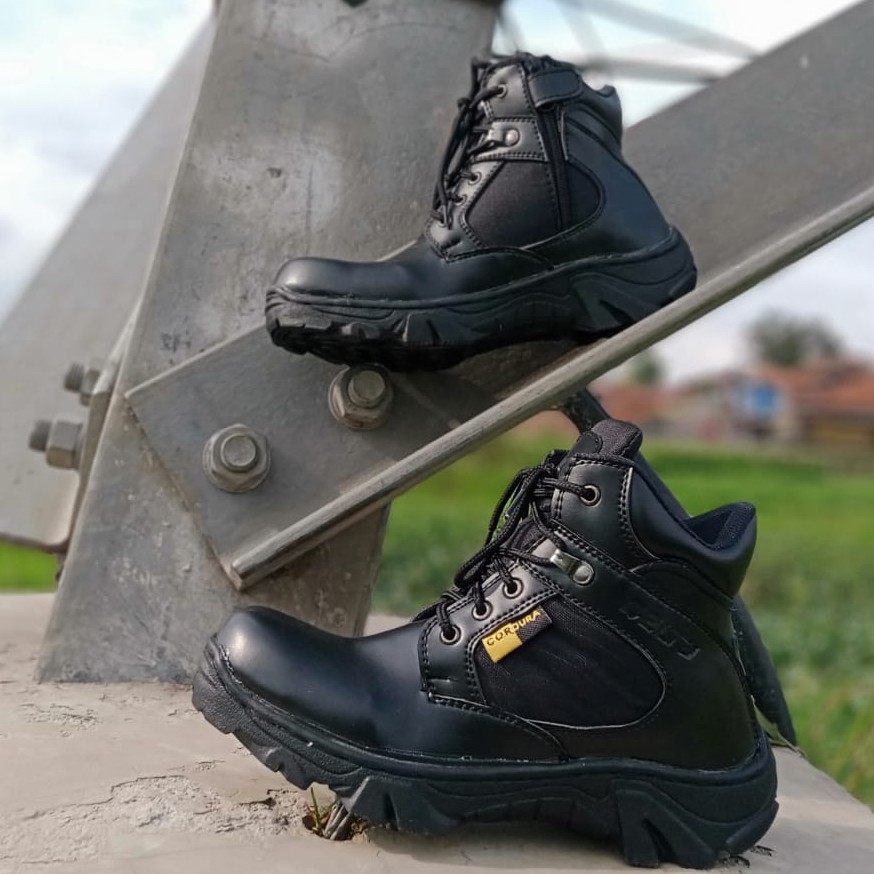 safety boots semi boots kerja lapngan delta hitam 6inc