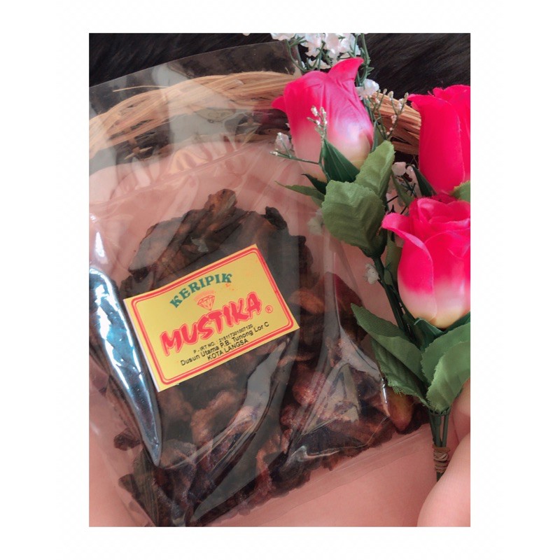 

BEST SELLER keripik pisang hitam manis