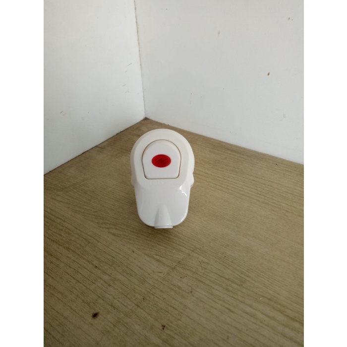 Steker/Colokan ARDE PLUS SAKLAR LAMPU CAHAYA SC-328