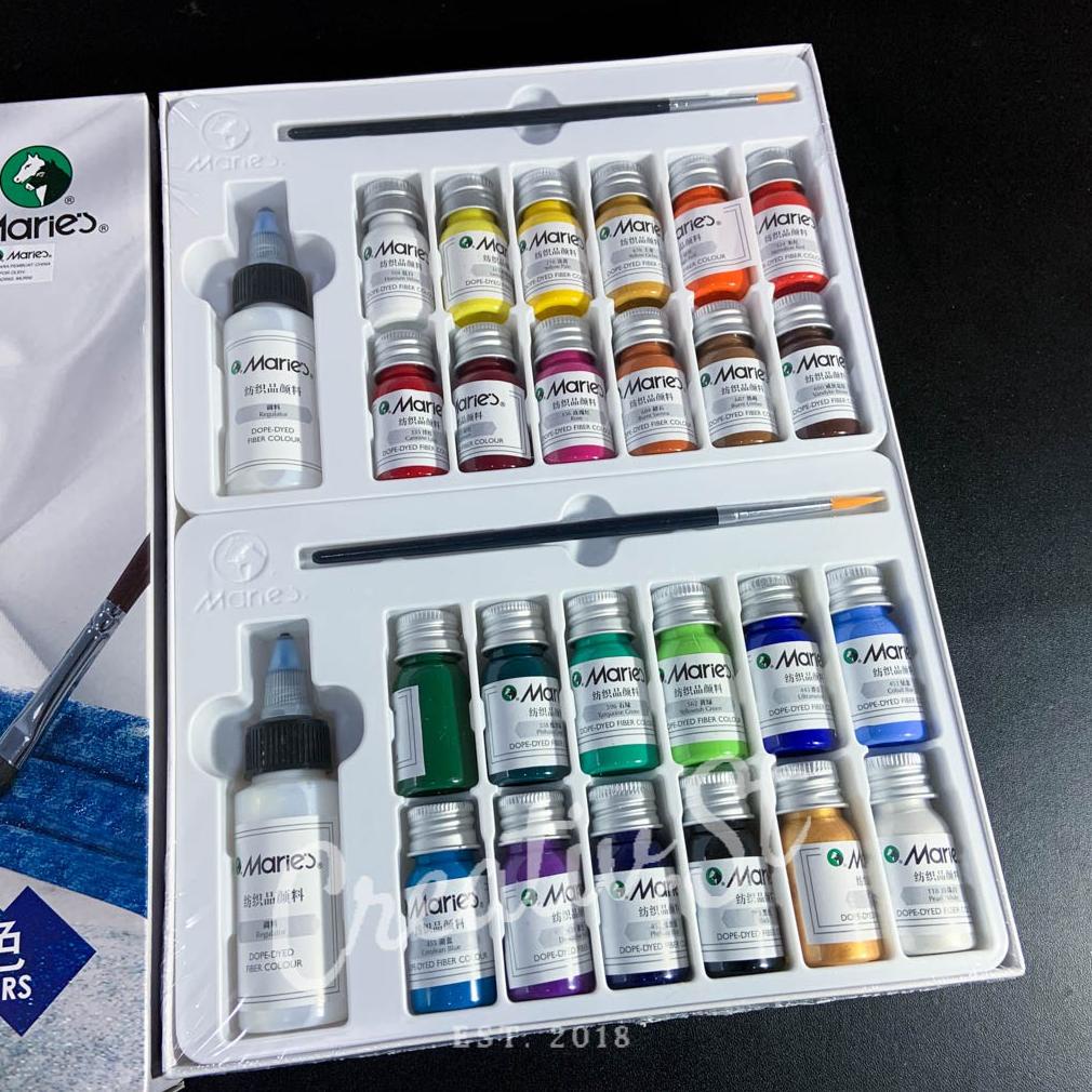 

[ASWU06134] Maries Fabric Paint 24 Color SET Cat Kain
