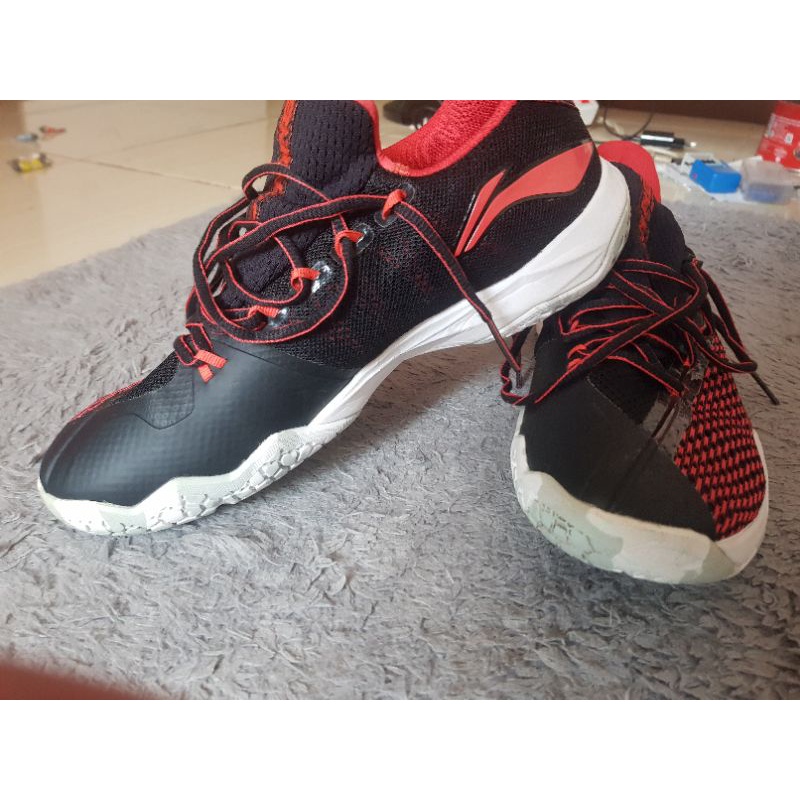 Sepatu Lining Shadow Blade
