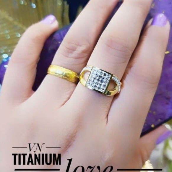 Titanium cincin wanita bj45