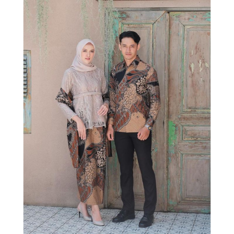 BATIK COUPLE KEBAYA AGHNIA BROWN TUNANGAN LAMARAN WISUDA