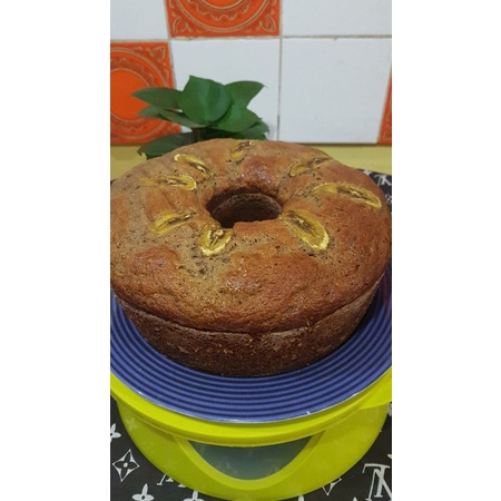 

Bolu pisang panggang 22x22 Fresh from oven pemesanan hanya sistem PO