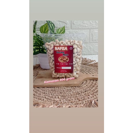 

Kacang mede kemasan 500gram