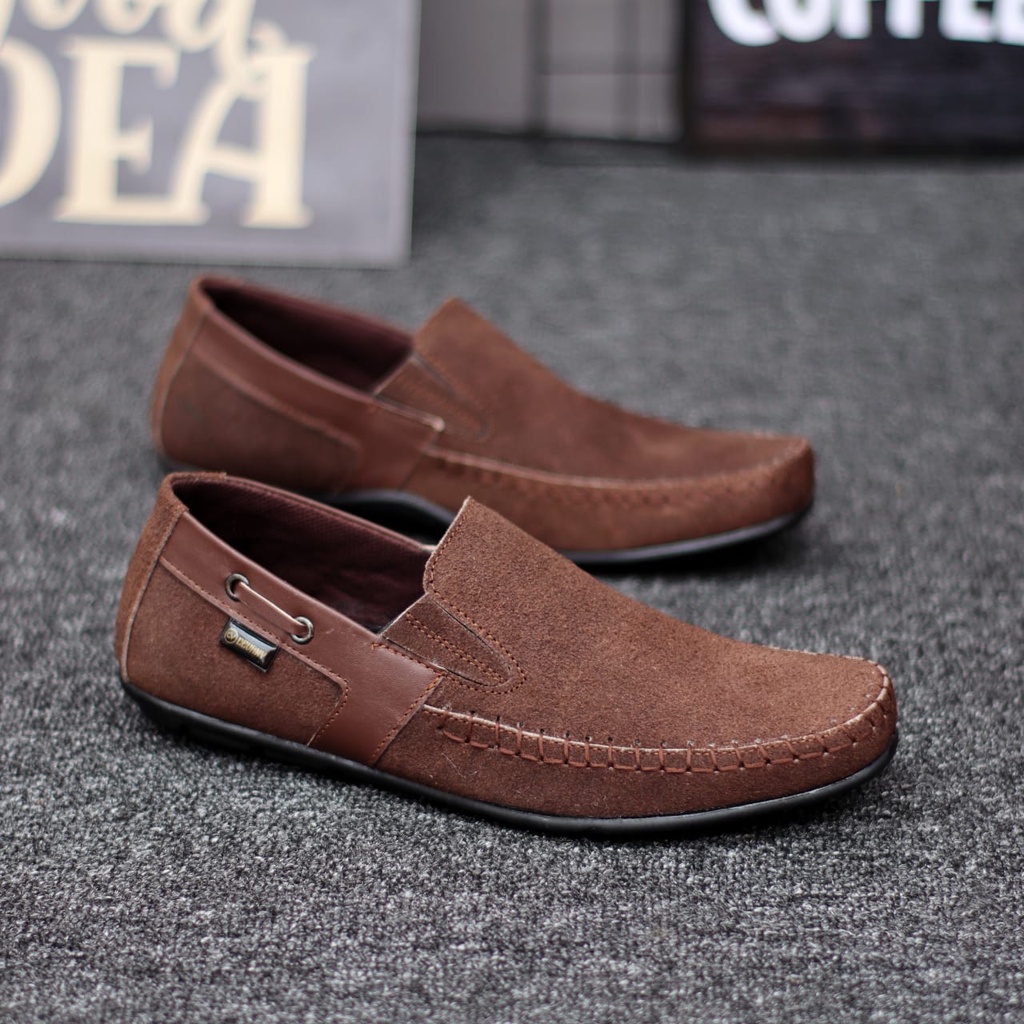 Sepatu Slip On Casual Kulit Asli Kerja Santai Hitam Pria Abraham Asta