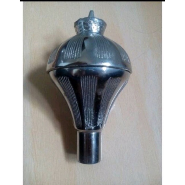 mahkota stik mayoret SD dan ujung tombak