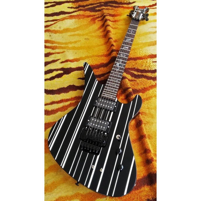 TERMURAH Jual Gitar Listrik Custom Replika Schecter Synyster Gates