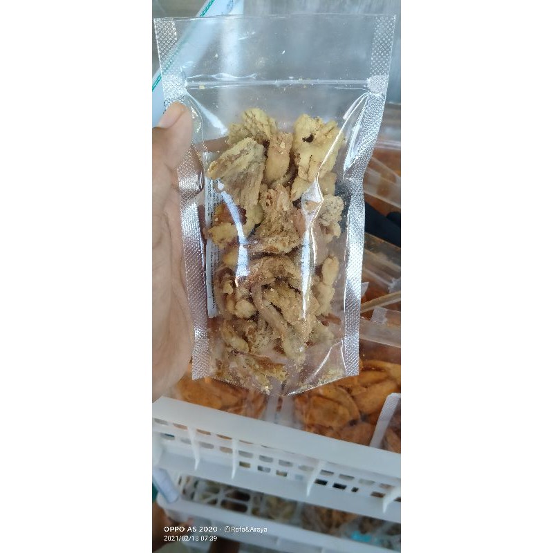

Cemilan Jamur Crispy bonus caos sachet
