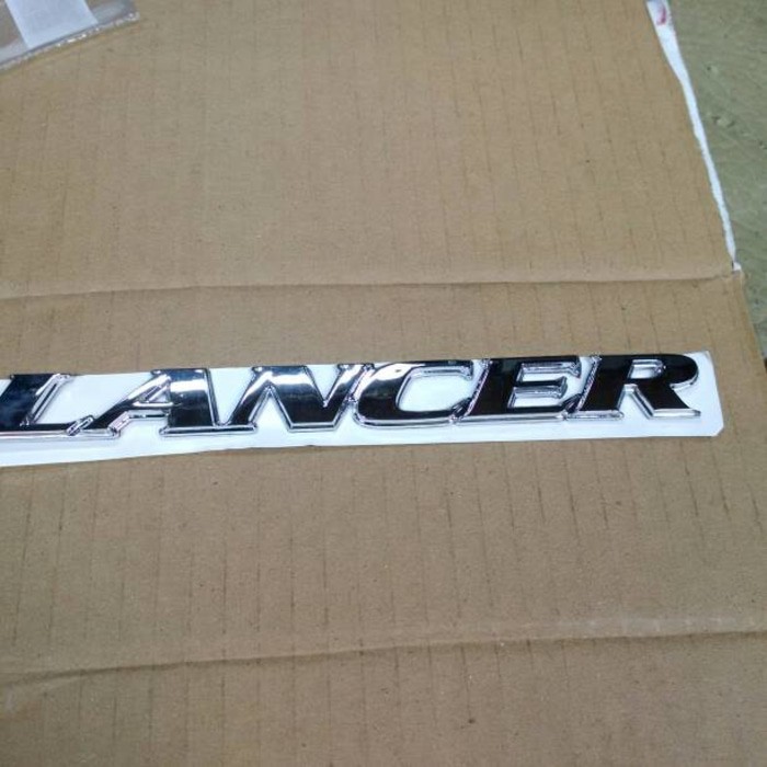 Emblem Lancer evo 4