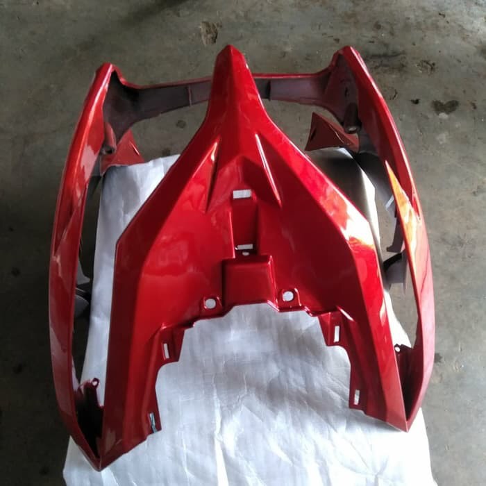 PANEL TAMENG LAMPU DEPAN HONDA VARIO TECHNO 125 LAMA KZR MERAH HITAM