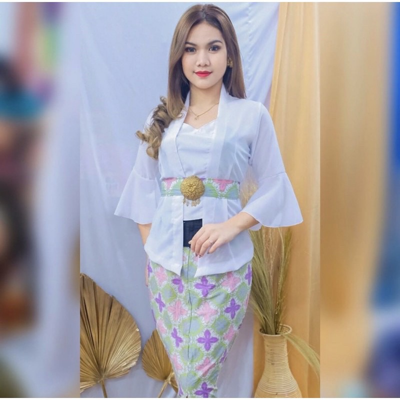 Setelan Kebaya Bali Mostcrepe Lengan Lonceng