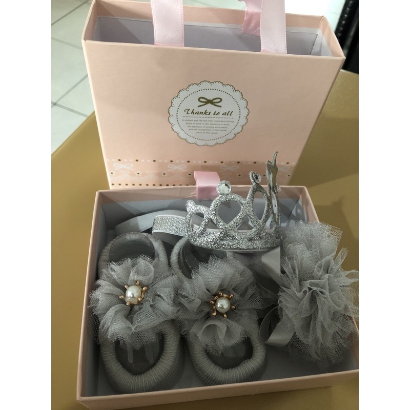 hampers sepatu baby lucu set