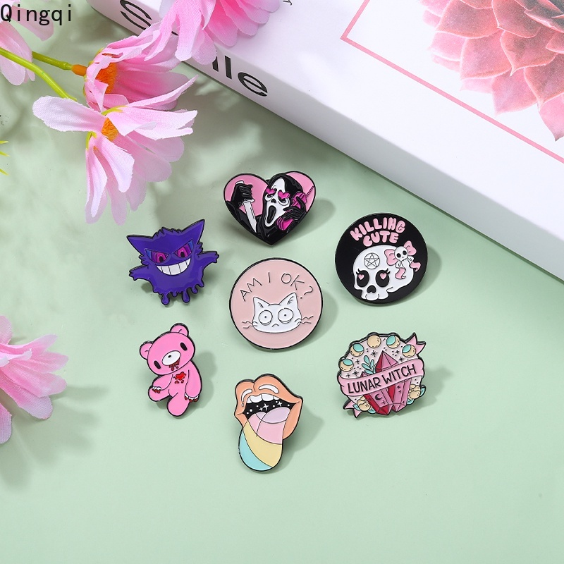 Bros Pin Enamel Desain Kartun Beruang Pink Tengkorak Bibir Warna-Warni Gaya Punk Untuk Pakaian