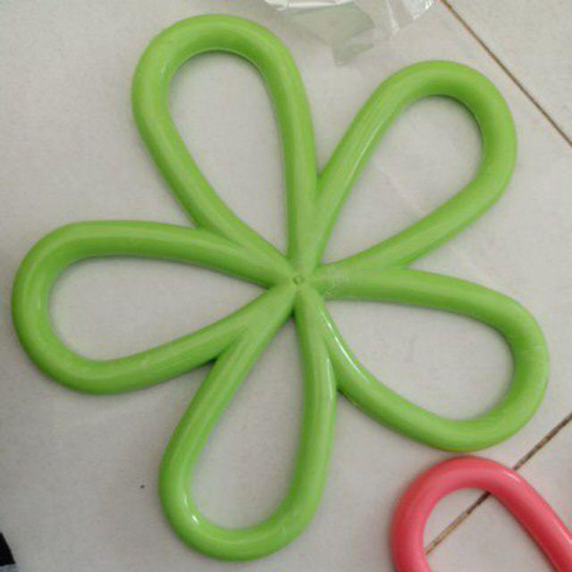 Alas Tatakan Panci Anti Panas Bentuk / Motif Bunga