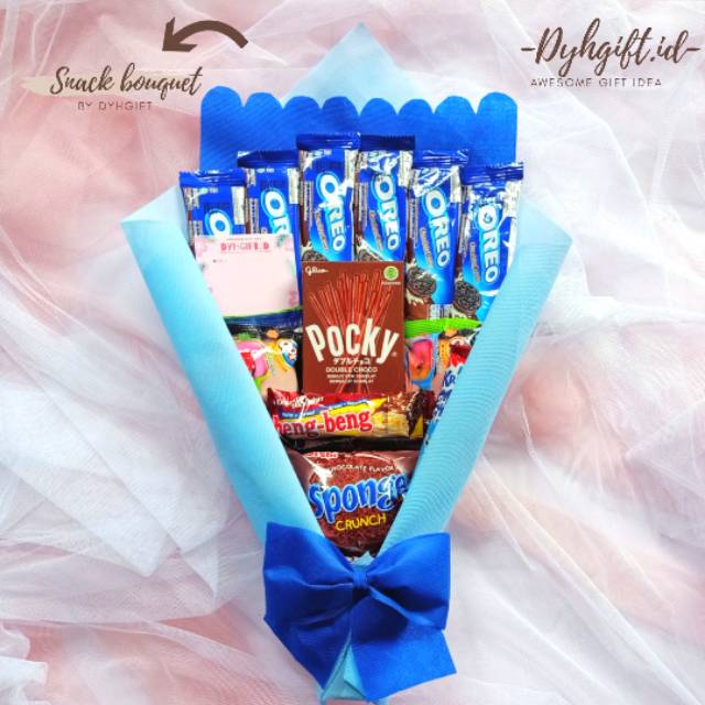 HADIAH WISUDA | GRADUATION GIFT PACKAGE | SNACK BOUQUET | TOPI TOGA WARNA