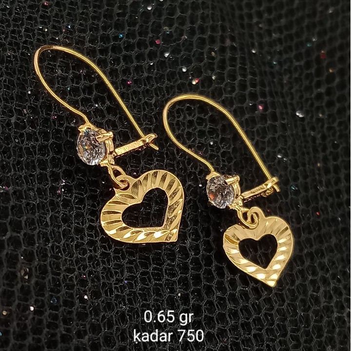 Anting Emas 17 K - 0.65 gr Kadar 750 - 2440