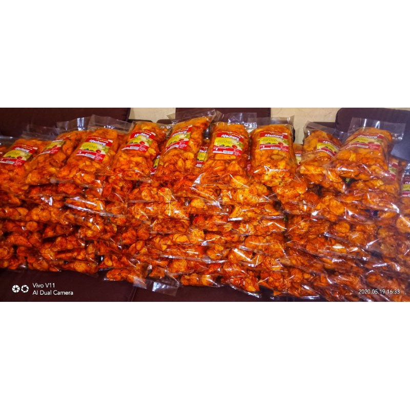 

Keripik singkong pedas Afachery kemasan 500gr