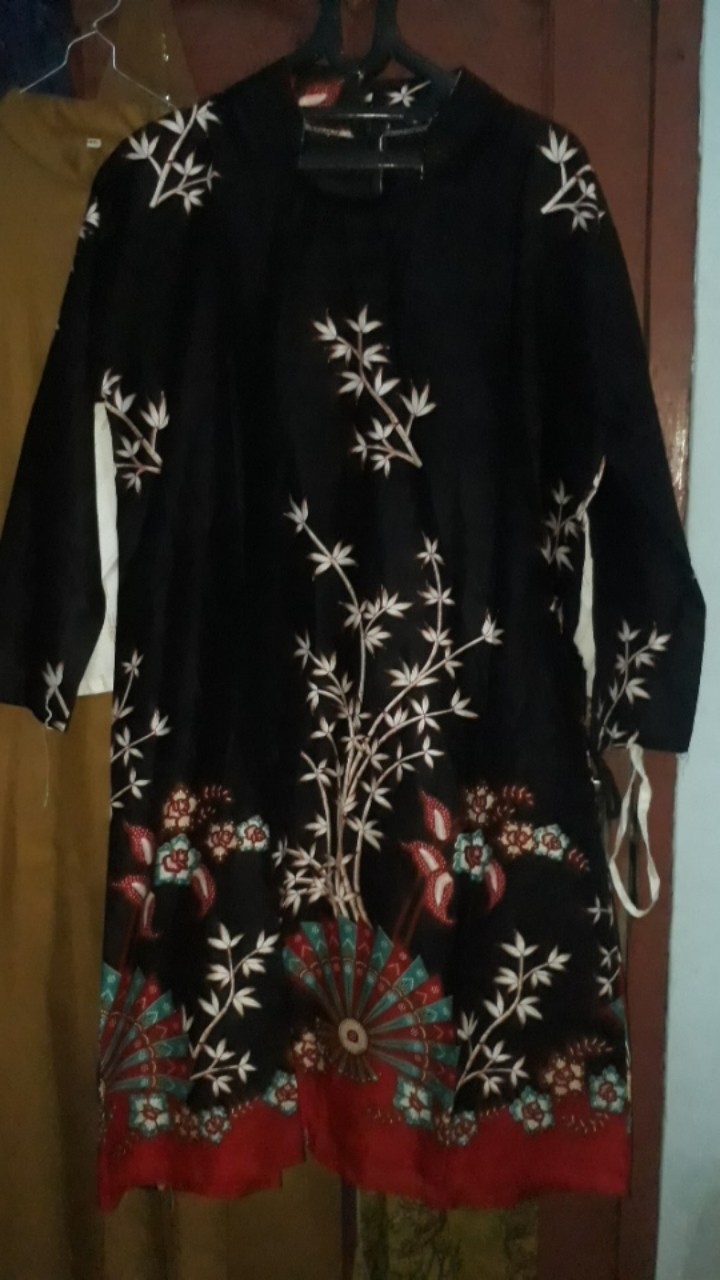 Terlaris Serut Genes Jelita Tunic Navbor Yelbor Whitbor Creambor Tunik Batik Modern Hrb030 Dolbi Dob
