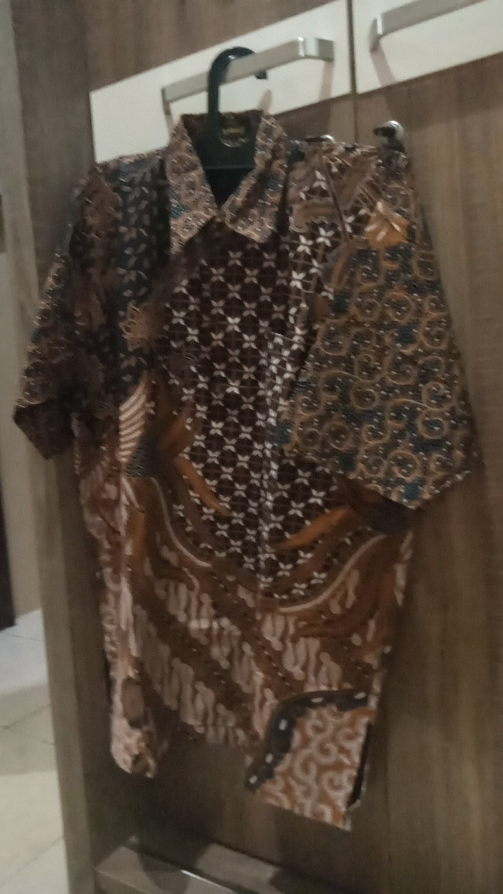 Batik Solo Kemeja Batik Pendek Vijay 2 Rajasakti Tokocahayabaron 125.000