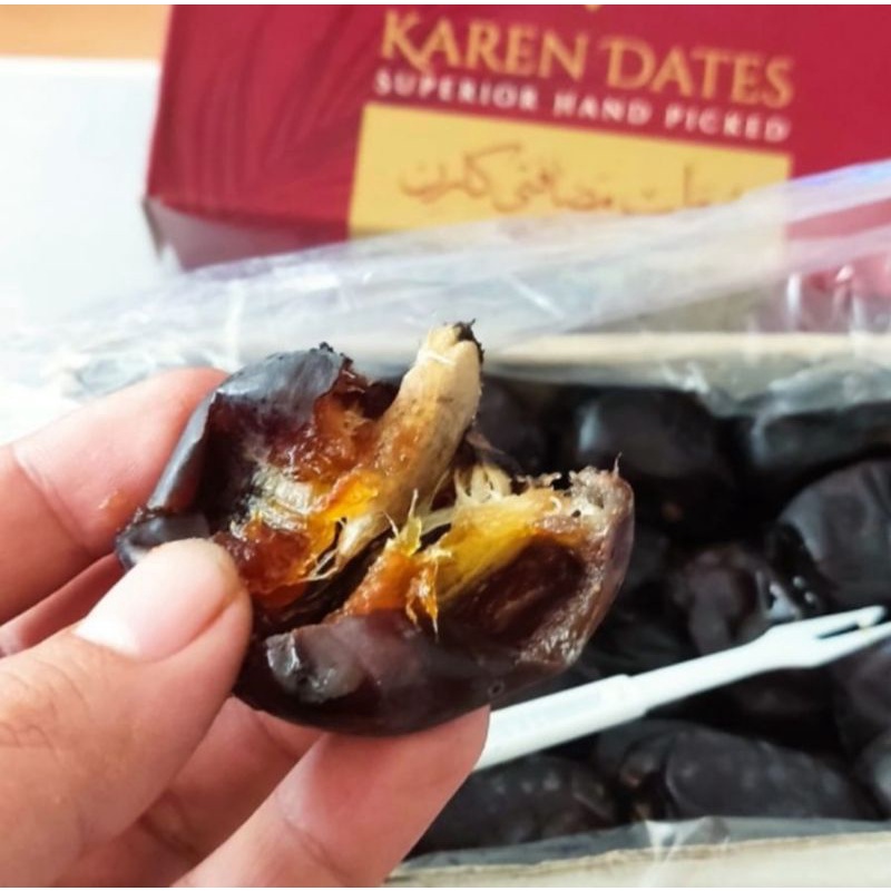 Kurma Karen dates / kurma mazafati / kurma sukari