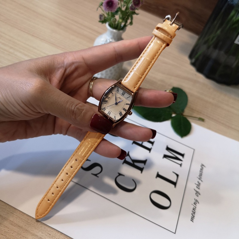 Jam Tangan Quartz Dial Kotak Kecil Casual Retro Untuk Wanita-54-2 Coklat Muda
