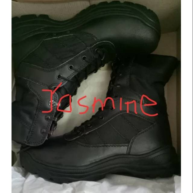 Sepatu PDL TNI AL jatah pembagian terbaru