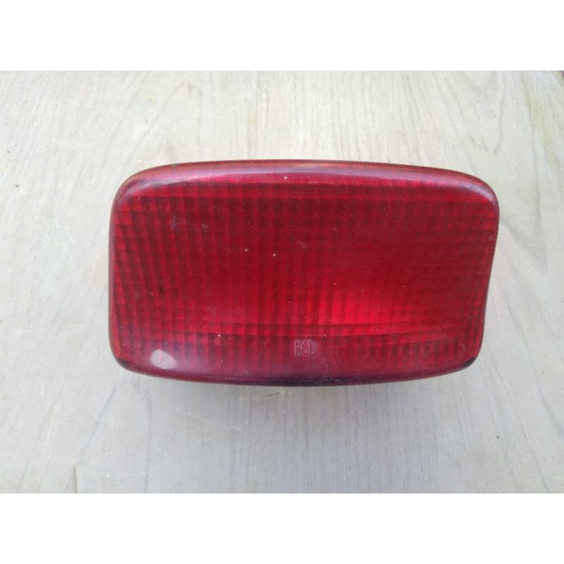 Stoplame / Lampu Belakang Ori Megapro Hiu