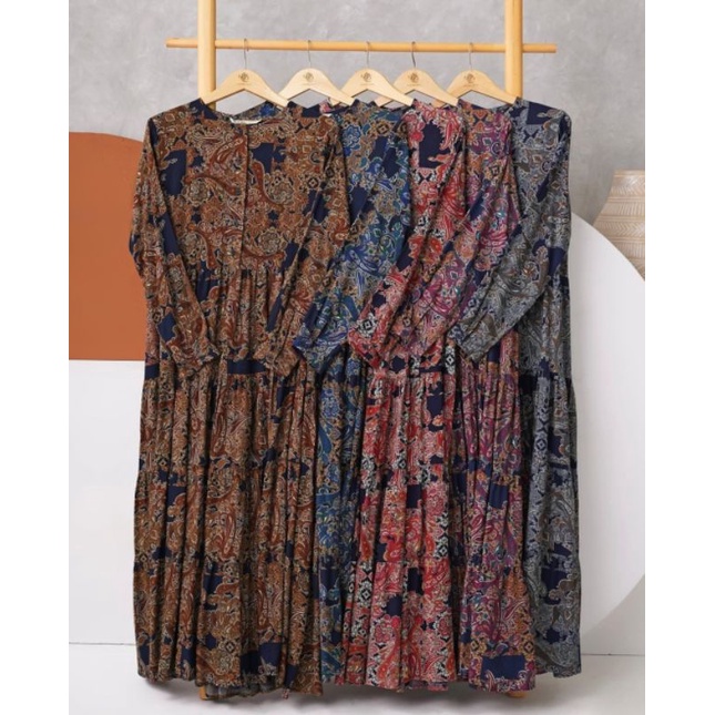 Phrisa midi dress by heavenlights(titipan)