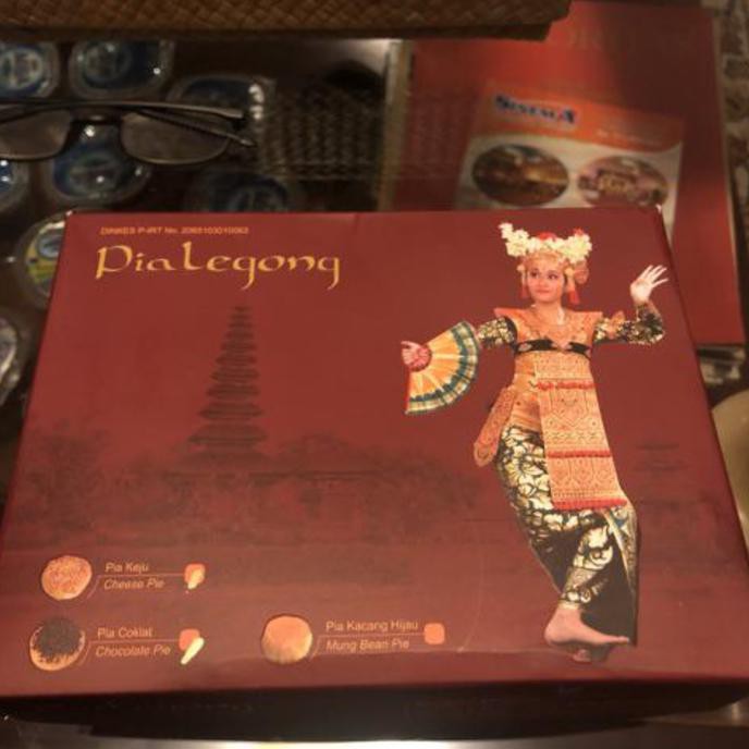 

BISA COD Pia Legong Bali rasa Coklat Keju ASLI ORI BALI - Coklat HEMAT Kode