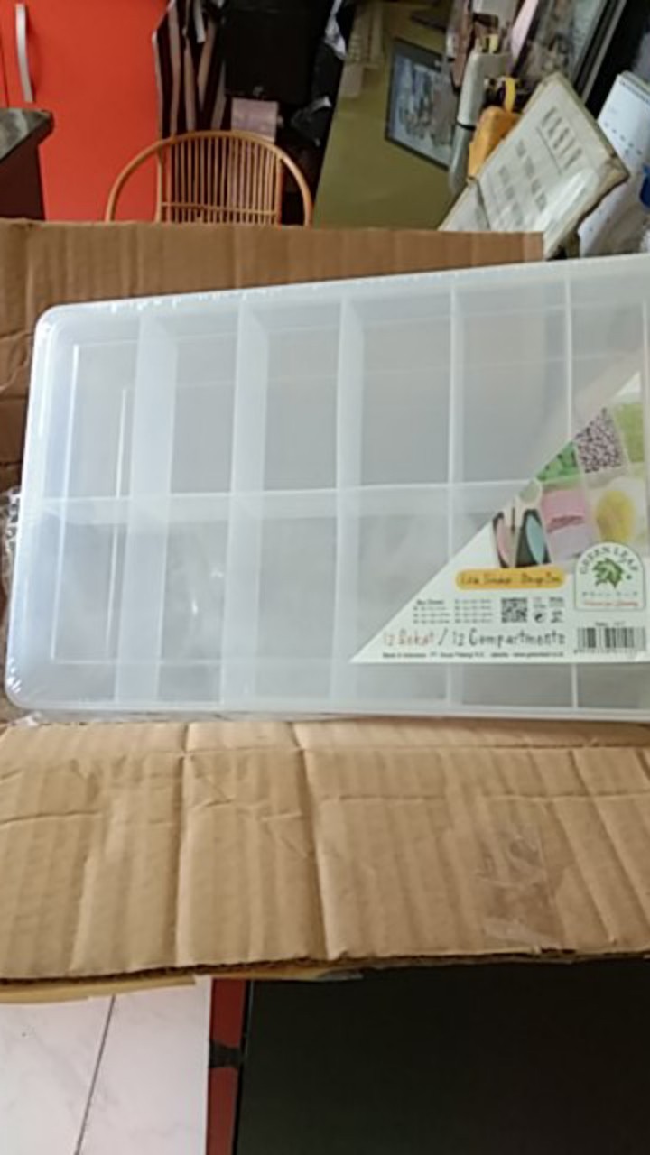 Kotak Perkakas / Tool Box / Storage Box 12 Sekat Reiko 1417