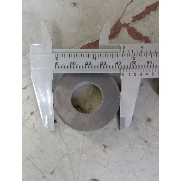 Magnet O Ferrite Diameter 4,5Mm Tebal 10Mm