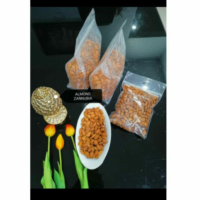 

kacang almond zannubia