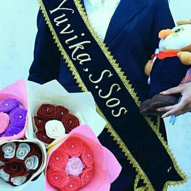 Selempang Low Budget Bordir Pita Pucuk Rebung Bludru Wisuda / Sash