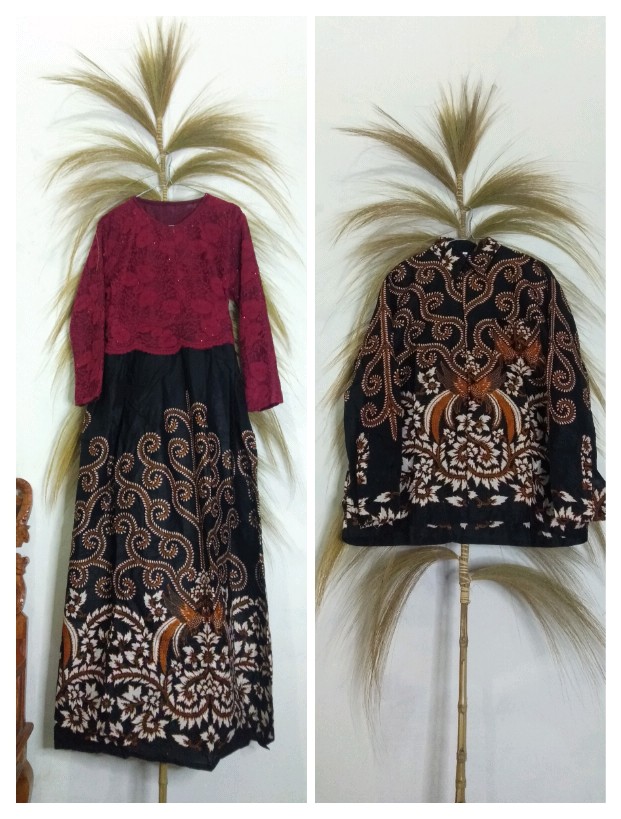 Maura Couple - Sania Ruffle Batik Couple Ori Ndoro Jowi Garansi Termurah Shopee - Syahrini Couple