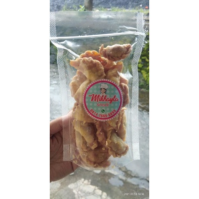 

pastel mini isi abon