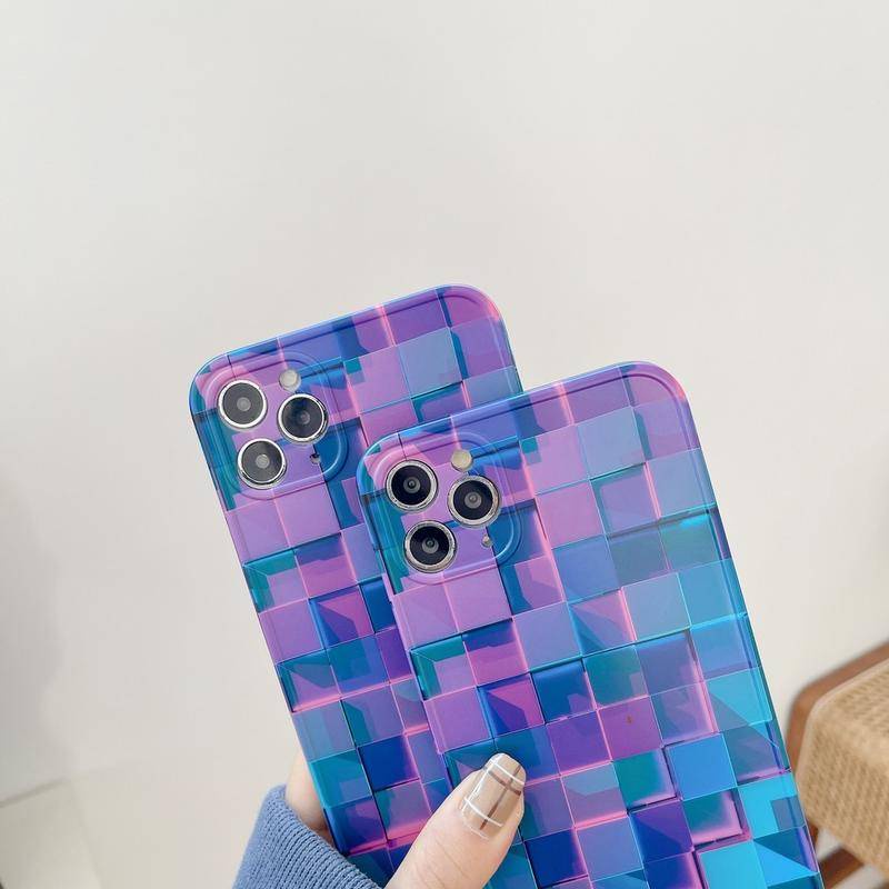 Soft Case Pelindung Bentuk Persegi Tiga Dimensi Untuk Iphone 11 12 Pro Max Mini 7 8 Plus X Xs Max Xr