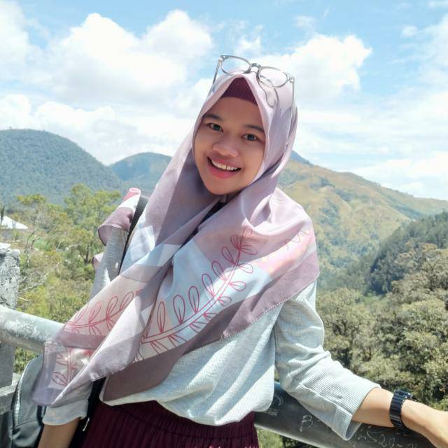 lilis_wahyu